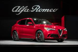 2018 Alfa Romeo Stelvio Ti Sport: quirky midsized SUV