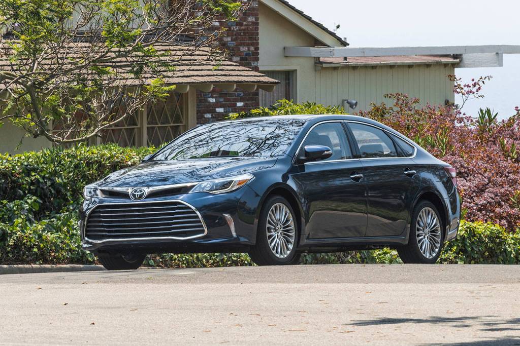 The 2018 Toyota Avalon premium midsize sedan is available in five trim levels, all with front-wheel drive. (Manufacturer photo)