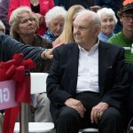 Philanthropist Floyd Jones dies at 90