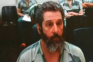 Arlington teacher arrested for saying he would murder kids