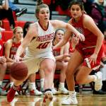 Snohomishs Morgan Marshall (10) drives to the hoop during a game against Stanwood on Jan. 24, 2018, at Snohomish High School. (Ian Terry / The Herald)