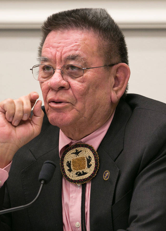 The citizens of Washington need to know whats going on, said Sen. John McCoy, D-Tulalip. But theres a time when you should be allowed to work and exchange messages.