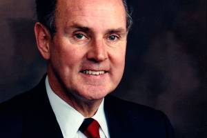 Frank McCord, former head of Everetts Cascade Bank and CEO of Cascade Financial Corp., died Saturday, at age 87. (Family Photo)