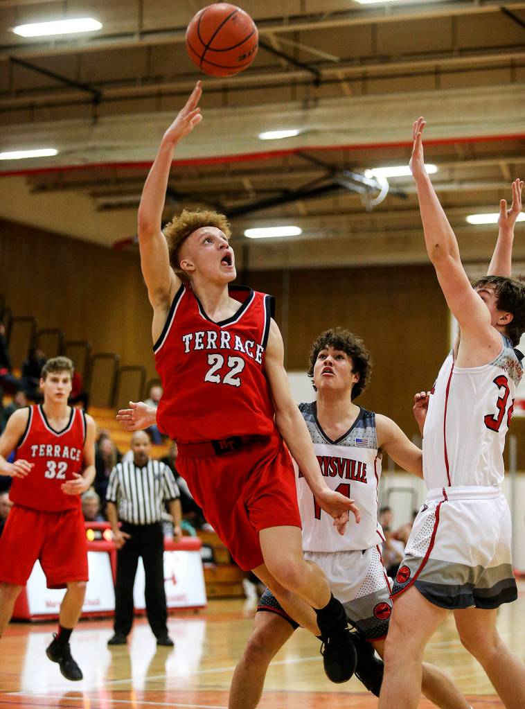 Mountlake Terraces Khyree Armstead throws up a shot as her team beats Marysville Pilchuck 63-52 on Feb. 5 in Marysville. (Andy Bronson / The Herald)