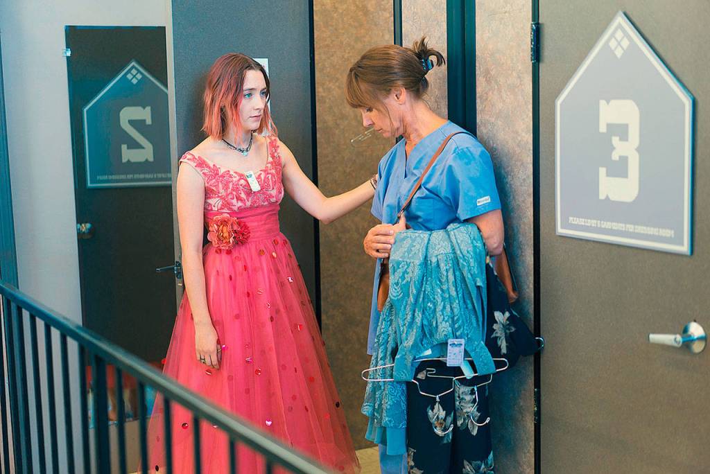 Saoirse Ronan, left, and Laurie Metcalf in a scene from the movie Lady Bird. I could respond to the material immediately, says Metcalf of her role as the title characters mother. (Photo by Merie Wallace / A24)