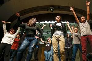 Mom gives her $25,000 windfall to Marysville high schools