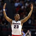 Gonzagas Zach Norvell Jr. raises his hands to the crowd during the first half of the West Coast Conference tournament championship game against BYU on March 6, 2018, in Las Vegas. (AP Photo/Isaac Brekken)