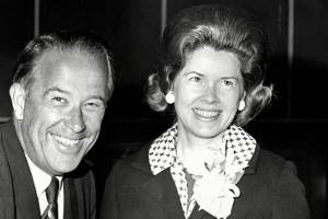 She was a graceful partner to Everett’s favorite son