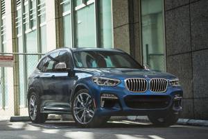 2018 BMW X3: luxurious compact sports activity vehicle