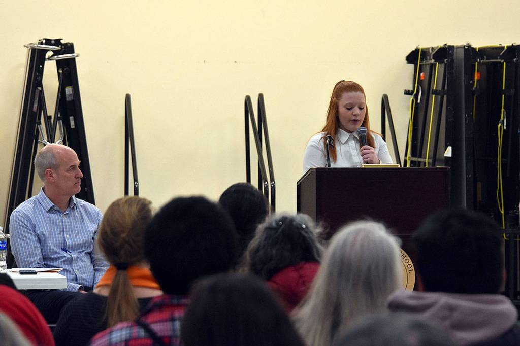 Jessie Shull, 15, a Mariner High School sophomore, spoke in favor of stricter gun laws at a public forum Saturday south of Everett. (Caleb Hutton / The Herald)