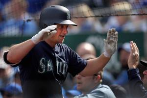 Seager’s home run in eighth lifts Mariners past Royals, 4-2