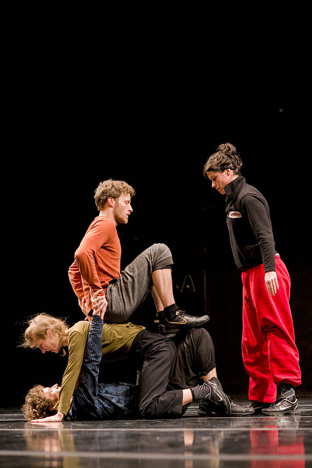 The dancers contort their bodies to form weird shapes that match the puzzle pieces from the 80s video game Tetris. (IPAY)