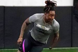 Legion of Griffins: Seahawks select LB Shaquem Griffin