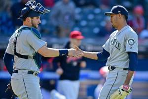 Servais to M’s Diaz: ‘You get 50 saves, I’ll get your haircut.’