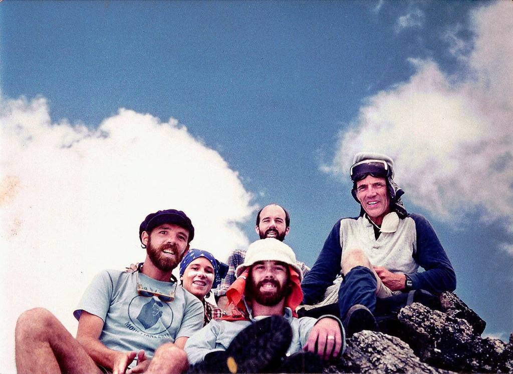 Bill Bates was 60 in this picture with his children on top of Logan Peak in the North Cascades. He is at right. With him are his daughter, now Liz Farrell, and sons Mac (left foreground), Stuart (front) and Andrew (back). The longtime editor and publisher of the Snohomish Tribune, who died April 24 at age 95, continued to trek into the mountains until age 87. (Bates family photo)