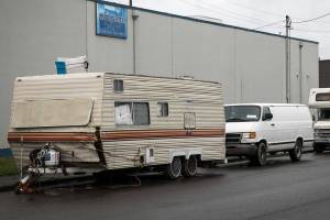 After ruling, police are cautious about towing vehicle-homes