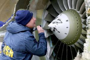 FAA orders more jet engine fan blade inspections