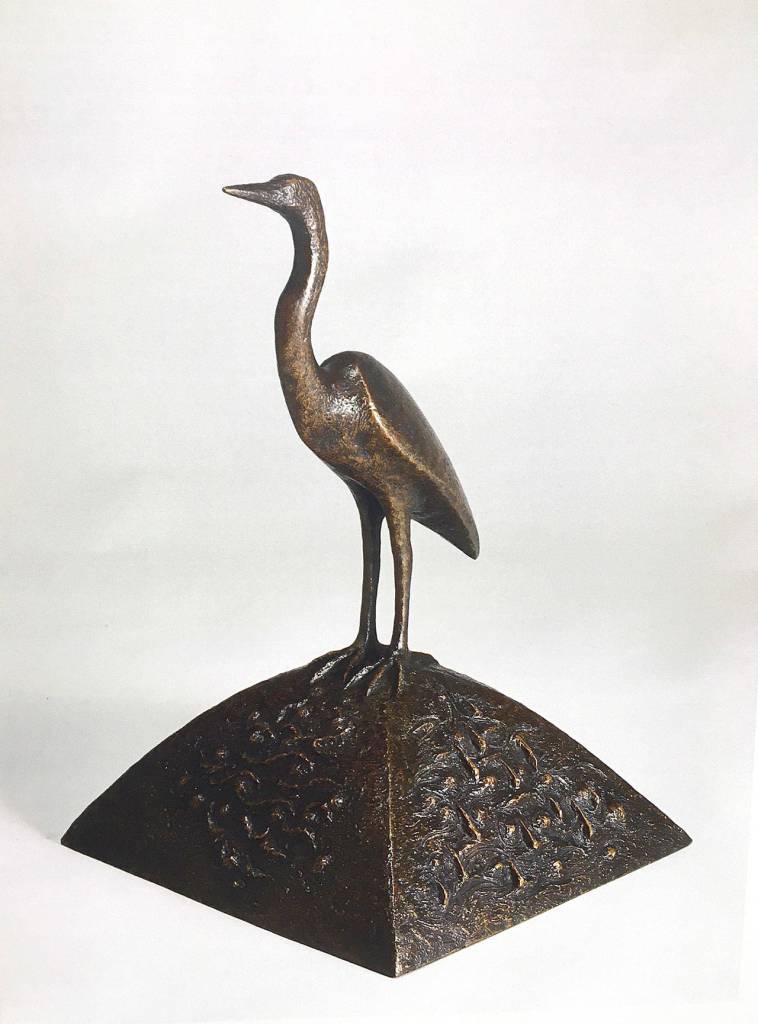 Philip McCrackens Reflections, a bronze from 1999, is among the sculptures exhibited at Smith & Vallee. The renowned sculptor is showing representatives from the breadth of his career.