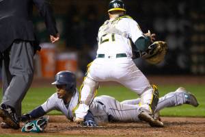 Zunino, Heredia lift Mariners over A’s in 10 innings
