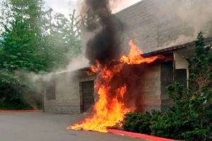 Lake Stevens club fire ruled arson; $10,000 reward offered