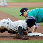 M’s stay unbeaten in extra-inning games as Haniger hits walkoff homer