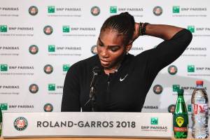 Serena Williams pulls out of the French Open with an injury