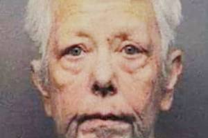 Former Whidbey woman who killed sister found dead in cell