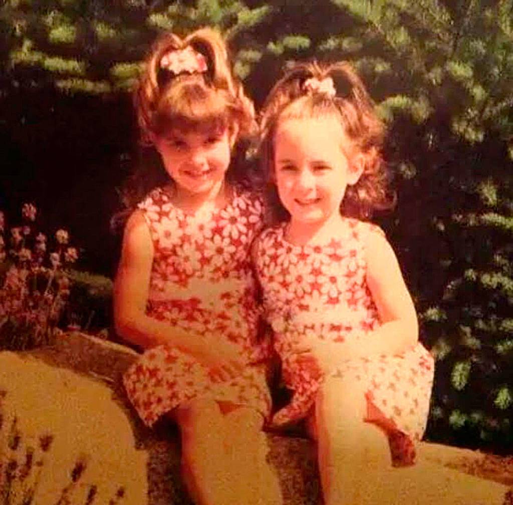 Cheyenne Coe (left) and Zoe Galasso wore matching Fourth of July outfits as children. (Courtesy of Cheyenne Coe)
