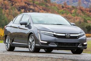 Honda Clarity Plug-in Hybrid is roomy and fuel efficient