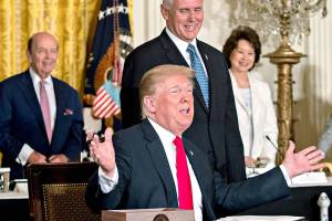 Trump says he’s directing Pentagon to create new Space Force