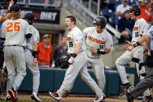 Oregon State ousts UW from College World Series