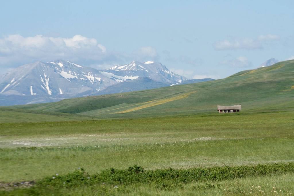 Wind, primitive roads, missing signs and some darn fun fishing