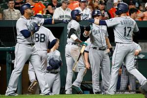 Mariners draw 10 walks in 5-3 win over Orioles