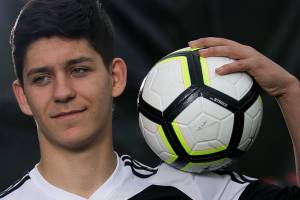 Mountlake Terrace’s Stoyanov named 2A player of year by WSSCA