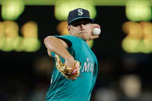 M’s discussing how to manage innings of starting pitchers