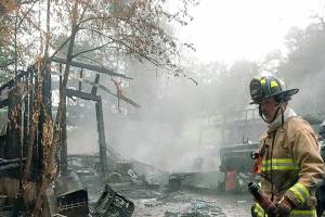 Man taken to hospital after garage fire near Lynnwood