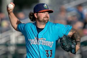 AquaSox notebook: Whalen makes rehab start in Everett
