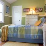 A guest bedroom is shown on one side of Alyssa and Clinton Seals home in Everett. (Ian Terry / The Herald)