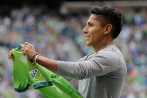 New Sounders striker Ruidiaz cleared to debut Sunday