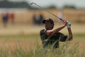 American Kisner takes early 1-shot lead at British Open