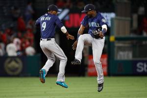 Plenty to ponder as Mariners get back to business