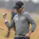 Housemates Zach Johnson, Kisner share lead at British Open