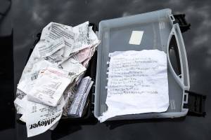 Elaborate shoplifting schemes often feed thieves’ drug habit