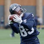 Seattles Keenan Reynolds makes a reception during the Seahawks practice on June 12 in Renton. (AP Photo/Elaine Thompson)