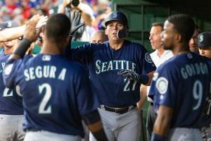 Mariners earn much-needed win over Texas