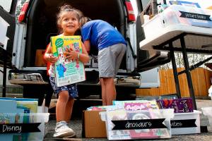 Book Cafe feeds young minds at Snohomish mobile home parks