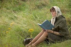 Odd, alien quality hampers ‘The Bookshop’