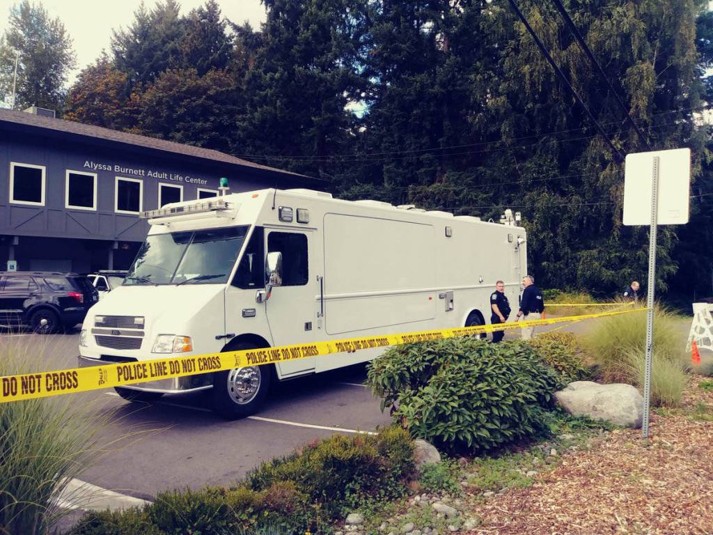 A Bothell police mobile command center was brought in for the barricade situation in downtown Bothell. (Aaron Kunkler / Bothell-Kenmore Reporter)