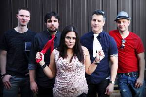 Where to hear live music in Snohomish County nightclubs