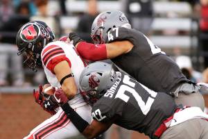 Cougars rally late to defeat Utah 28-24